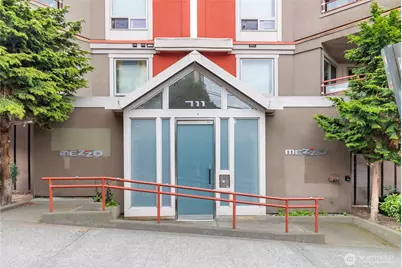 711 E Denny Way #303, Seattle, WA 98122 - Photo 1