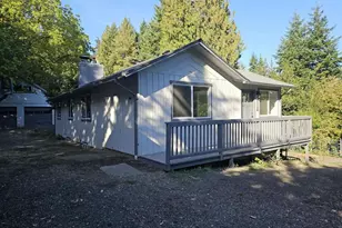 3728 W Arsenal Way, Bremerton, WA 98312 - Photo 1