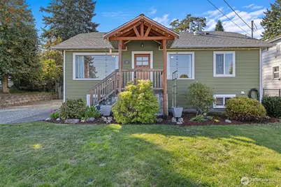 5904 Commercial Avenue, Everett, WA 98203 - Photo 1