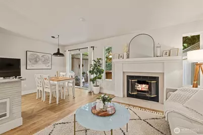 5010 168th Street #C, Lynnwood, WA 98037 - Photo 1