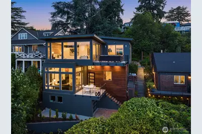 3925 48th Avenue S, Seattle, WA 98118 - Photo 1