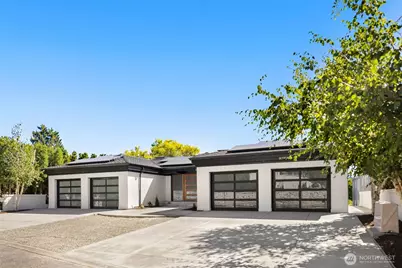 5044 Butterworth Road, Mercer Island, WA 98040 - Photo 1