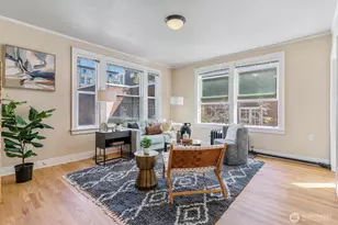 905 NE 43rd St, Seattle, WA 98105 - Photo 1