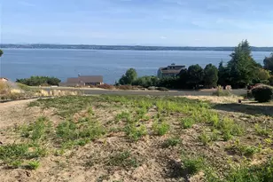 25807 Gold Beach Dr SW, Vashon, WA 98070 - Photo 1