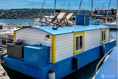 2450 Westlake Avenue N #A6, Seattle, WA 98109 - Photo 1