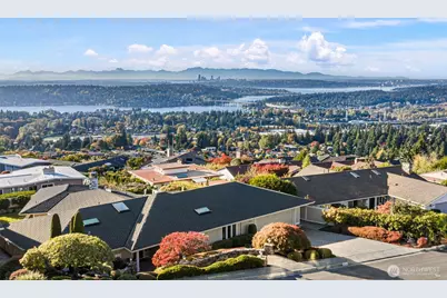 4435 140th Avenue SE, Bellevue, WA 98006 - Photo 1