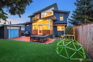 7503 32nd Ave NE, Seattle, WA 98115 - Photo 1