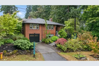 13005 8th Ave NE, Seattle, WA 98125 - Photo 1