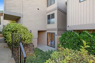 23001 Lakeview Dr, Mountlake Terrace, WA 98043 - Photo 1