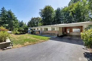 1515 NE 106th St, Seattle, WA 98125 - Photo 1