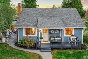 1717 6th St, Bremerton, WA 98337 - Photo 1