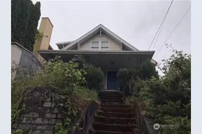 7717 2nd Avenue NE, Seattle, WA 98115 - Photo 1