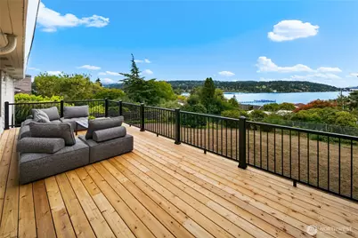 5817 NE 181st Street, Kenmore, WA 98028 - Photo 1