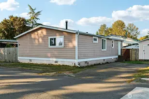 15232 SE 272nd St, Kent, WA 98042 - Photo 1