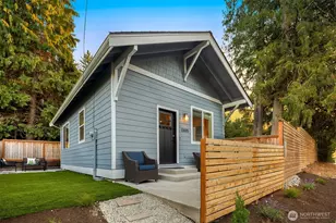 13005 NE 73rd St, Kirkland, WA 98033 - Photo 1