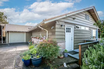 3110 Sylvan Drive W, University Place, WA 98466 - Photo 1