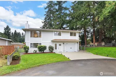 812 Shangrila Place NE, Lacey, WA 98516 - Photo 1