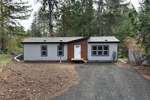 512 E Madrona Pkwy, Grapeview, WA 98546 - Photo 1