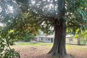 21579 Howard Ave NE, Kingston, WA 98346 - Photo 1