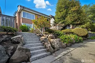 605 W Emerson St, Seattle, WA 98119 - Photo 1