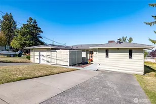 1406 29th St, Anacortes, WA 98221 - Photo 1