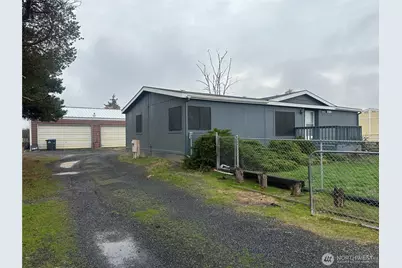 8653 Harris Road NE, Moses Lake, WA 98837 - Photo 1