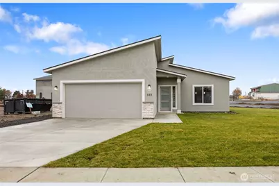 533 S Dorsing Street, Moses Lake, WA 98837 - Photo 1