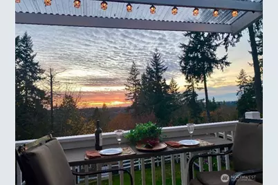 12509 206th Place SE, Issaquah, WA 98027 - Photo 1