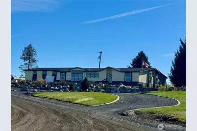 510 SW College Avenue, Wilbur, WA 99185 - Photo 1