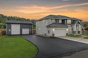 1602 12th Ave SE, Puyallup, WA 98372 - Photo 1