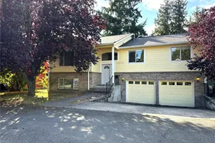 12025 Phinney Ave N, Seattle, WA 98133 - Photo 1