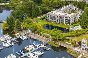 6121 NE 175th St, Kenmore, WA 98028 - Photo 1