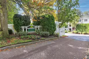 1709 134th Ave SE, Bellevue, WA 98005 - Photo 1