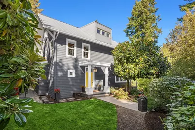 6564 NE Maple Street, Bainbridge Island, WA 98110 - Photo 1