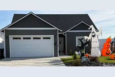 955 N Macaw Avenue, East Wenatchee, WA 98802 - Photo 1