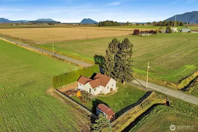 14984 Sunset Road, Bow, WA 98232 - Photo 1