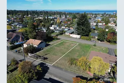 218 Lopez Ave, Port Angeles, WA 98362 - Photo 1