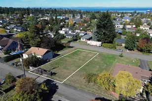 218 Lopez Ave, Port Angeles, WA 98362 - Photo 1