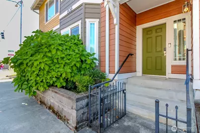 906 6th Avenue #B, Tacoma, WA 98405 - Photo 1