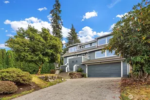 18811 SE 42nd St, Issaquah, WA 98027 - Photo 1