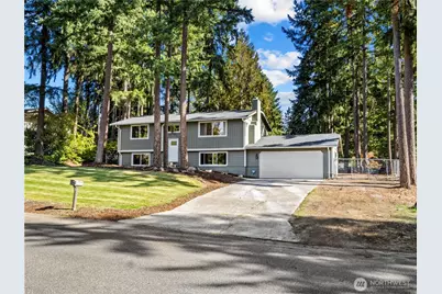 2303 Cherokee Boulevard, Puyallup, WA 98374 - Photo 1