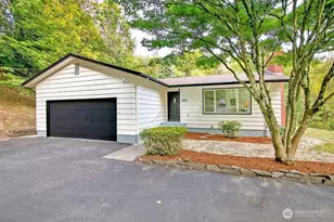 2608 Maplewood Dr, Longview, WA 98632 - Photo 1