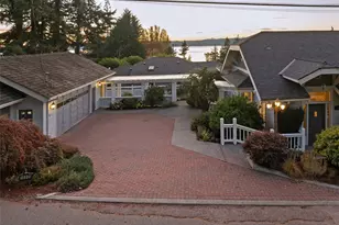 16905 35th Ave SW, Burien, WA 98166 - Photo 1