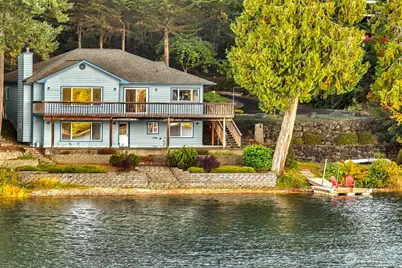 90 E Woodlane Drive, Grapeview, WA 98546 - Photo 1