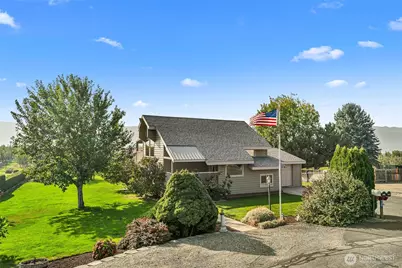 2938 Airway Street SE, East Wenatchee, WA 98802 - Photo 1