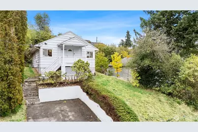 11640 59th Avenue S, Seattle, WA 98178 - Photo 1