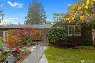 3009 NE 135th St, Seattle, WA 98125 - Photo 1