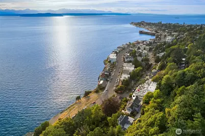 4400 Beach Drive SW, Seattle, WA 98116 - Photo 1