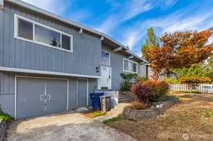 31451 12th Ave SW, Federal Way, WA 98023 - Photo 1