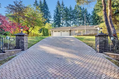 1622 175th Street SW, Lynnwood, WA 98037 - Photo 1